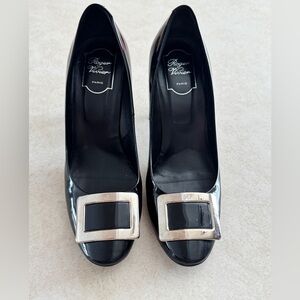 Roger Vivier Black Heels with Silver Accent size 10 - 10.5